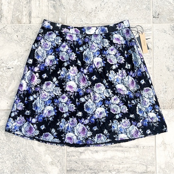 Marée Pour Toi Lace Lined Skirt Lilac Print, Size 18 New w/Tag - Picture 3 of 12